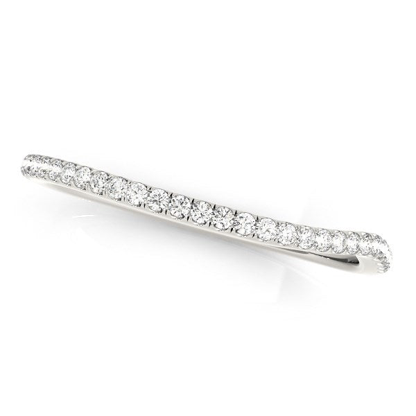 14k White Gold Slim Curved Diamond Wedding Ring (1/10 cttw)